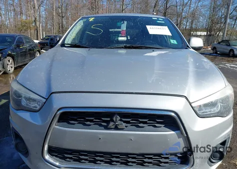 2013 Mitsubishi Outlander Sport Es z USA, uszkodzony, nr VIN 4A4AP3AU1DE014221